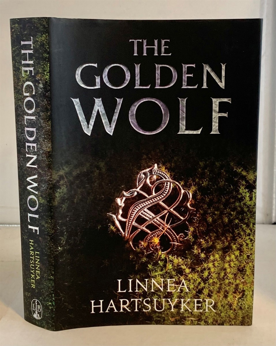 HARTSUYKER, LINNEA - The Golden Wolf