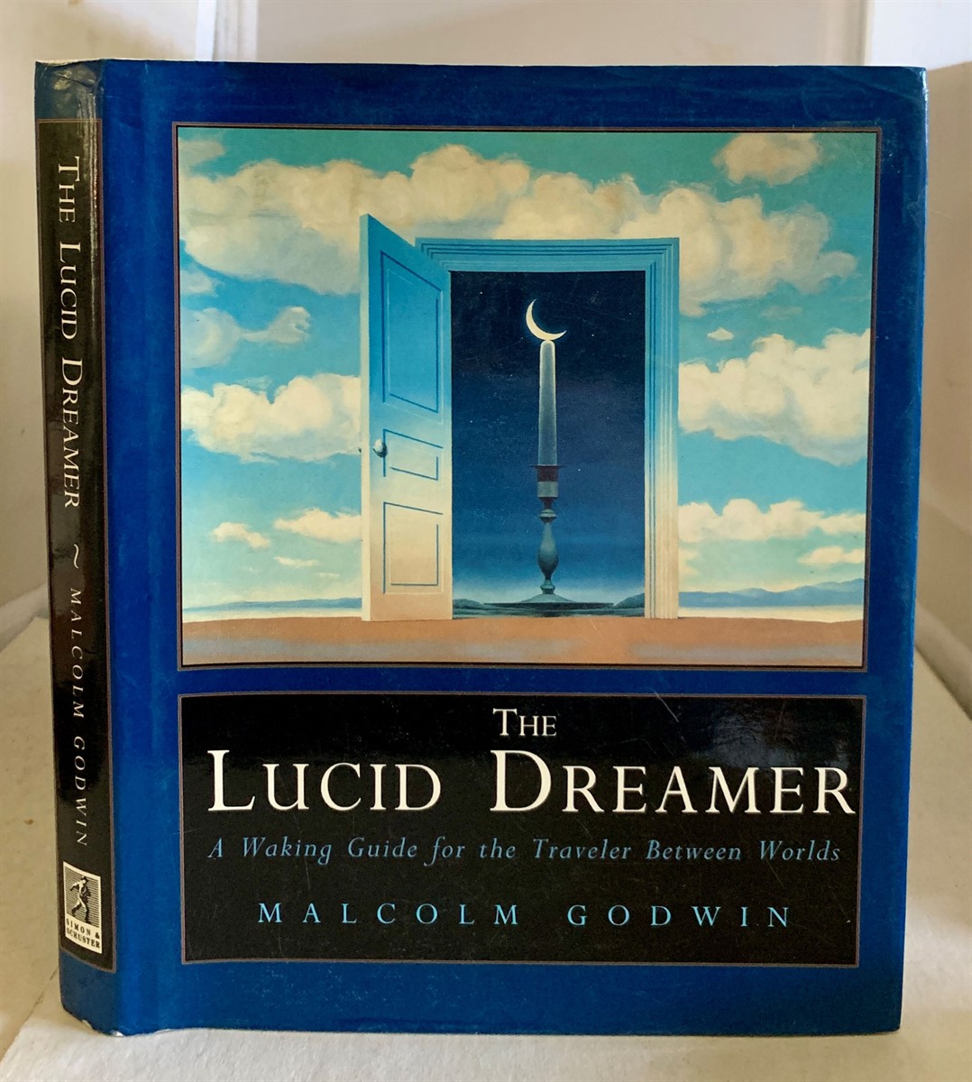 GODWIN, MALCOLM - The Lucid Dreamer a Waking Guide for the Traveler between Worlds