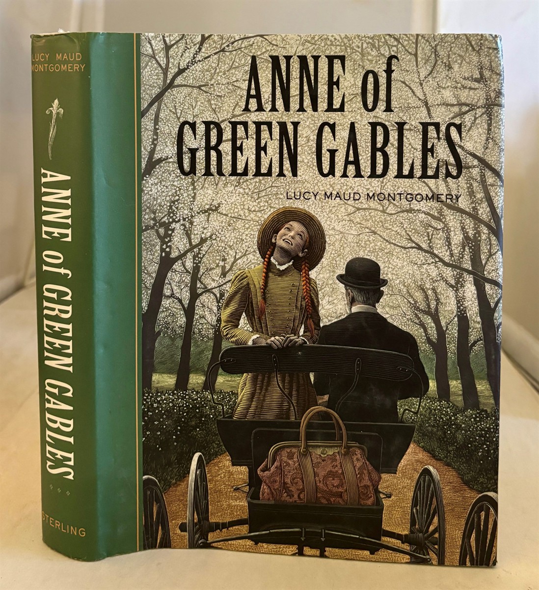 MONTGOMERY, LUCY MAUD & SCOTT MCKOWEN - Anne of Green Gables