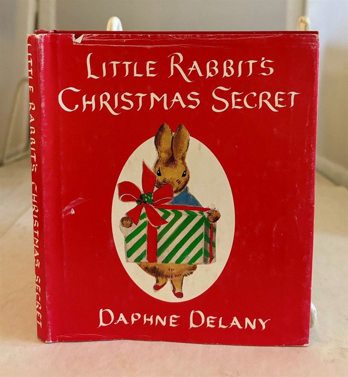 DELANY, DAPHNE (ARNOLD DOBRIN) - Little Rabbit's Christmas Secret