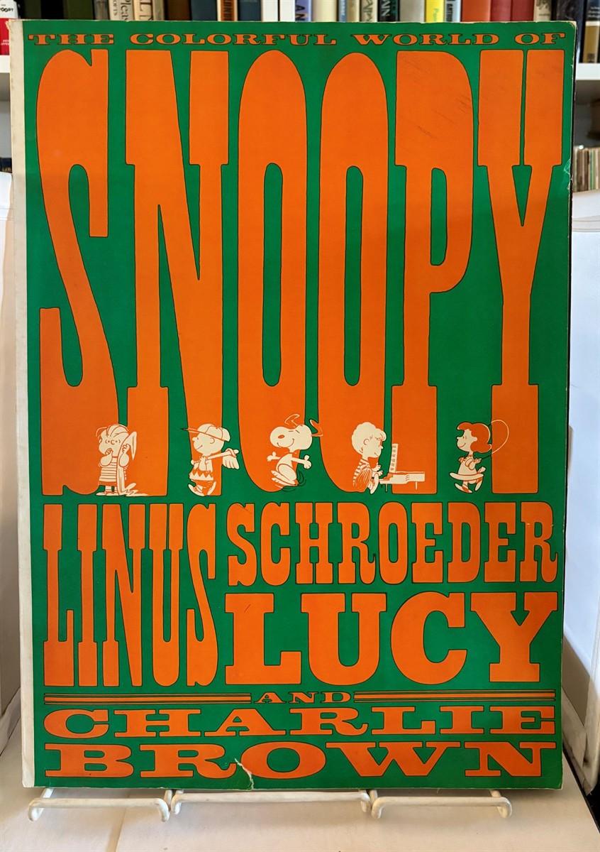The Colorful World of Snoopy Linus Schroeder Lucy and Charlie Brown (Coloring Book)