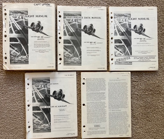 USAF Series R-4C Aircraft Manuals [TO 1F-4(R)C-1] [loose-leaf] [Mcdonnell Douglas]