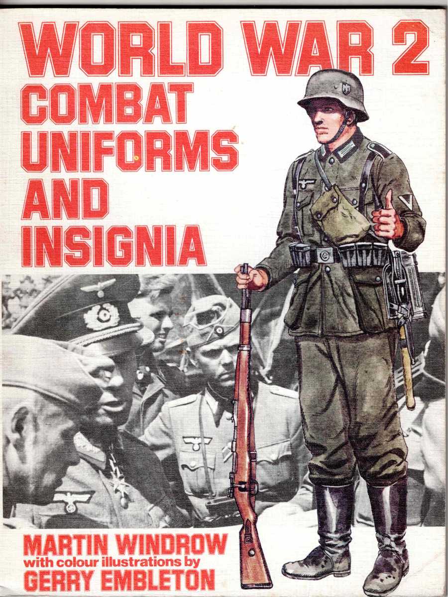 WORLD WAR 2 COMBAT UNIFORMS AND INSIGNIA