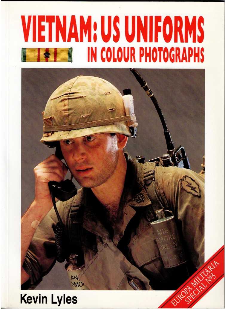 VIETNAM : US UNIFORMS IN COLOUR PHOTOGRAPHS