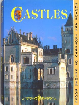 MOYNAHAN, MOLLY - Castles