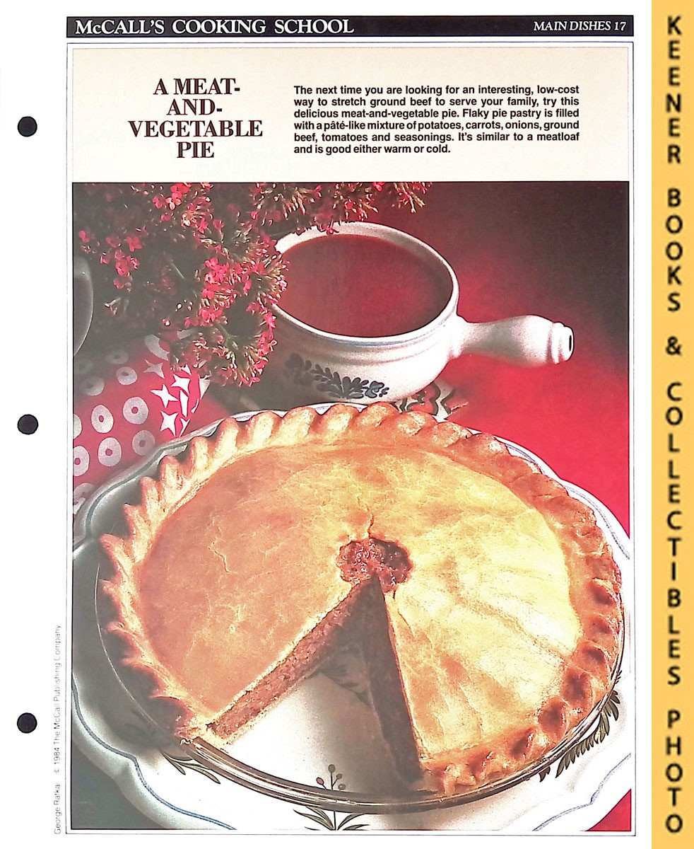 LANGAN, MARIANNE / WING, LUCY (EDITORS) - Mccall's Cooking School Recipe Card: Main Dishes 17 - Meal in a Pie : Replacement Mccall's Recipage or Recipe Card for 3-Ring Binders : Mccall's Cooking School Cookbook Series