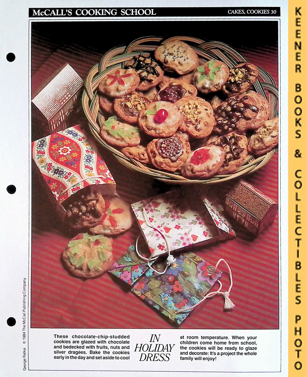 LANGAN, MARIANNE / WING, LUCY (EDITORS) - Mccall's Cooking School Recipe Card: Cakes, Cookies 30 - Festive Chocolate Chip Cookies : Replacement Mccall's Recipage or Recipe Card for 3-Ring Binders : Mccall's Cooking School Cookbook Series