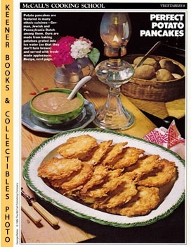 LANGAN, MARIANNE / WING, LUCY (EDITORS) - Mccall's Cooking School Recipe Card: Vegetables 8 - Potato Pancakes with Rosy Applesauce : Replacement Mccall's Recipage or Recipe Card for 3-Ring Binders : Mccall's Cooking School Cookbook Series
