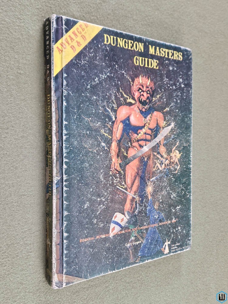 Dungeon Masters Guide (Advanced Dungeons Dragons) WORN 1ST PRINT TSR 2011
