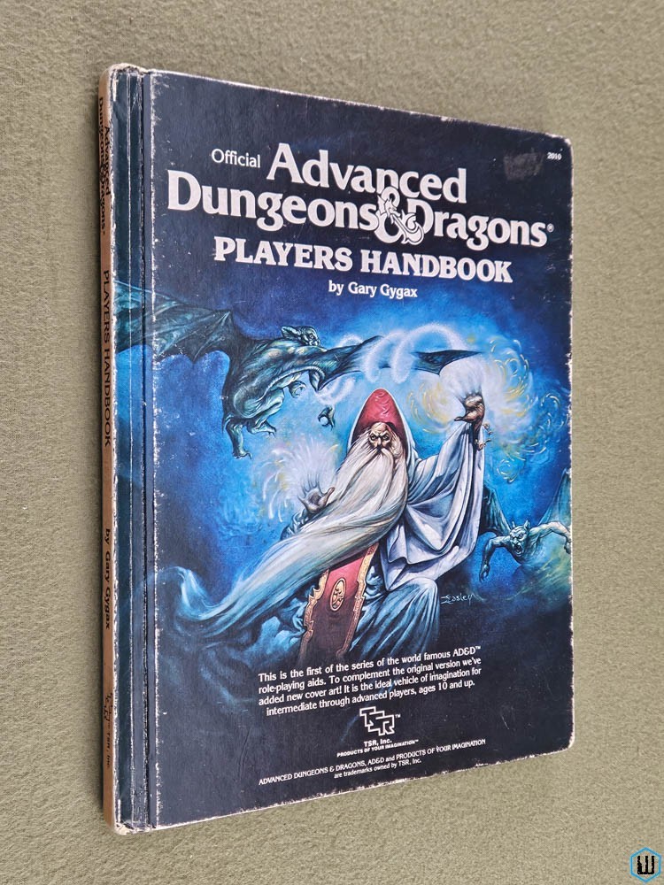Players Handbook (Advanced Dungeons Dragons) Gary Gygax Easley cover WORN TSR 2010