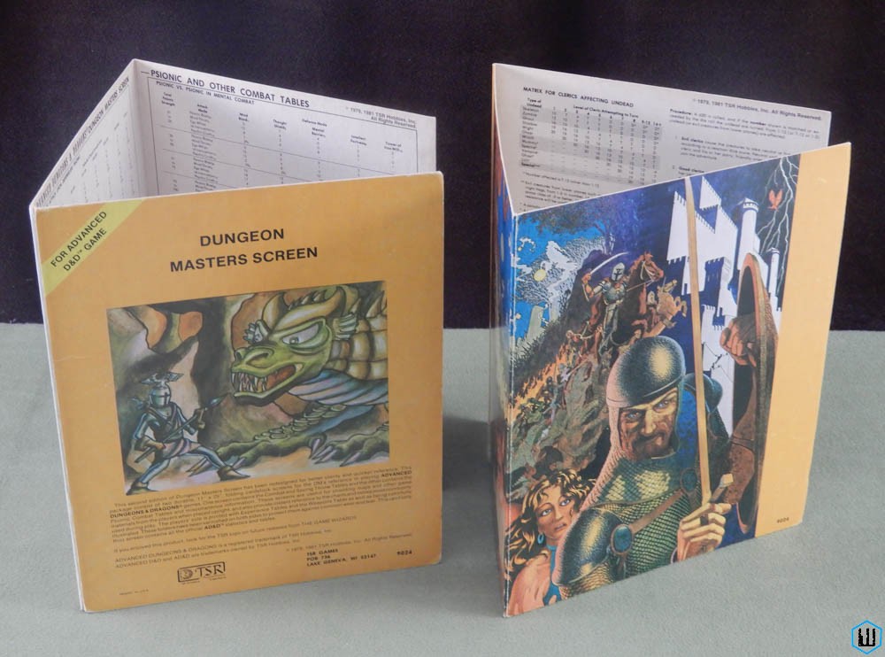 Image for Dungeon Masters Screen (Advanced Dungeons Dragons) Gold DM Screens Dungeon Masters Screen (Advanced Dungeons Dragons) Gold DM Screens