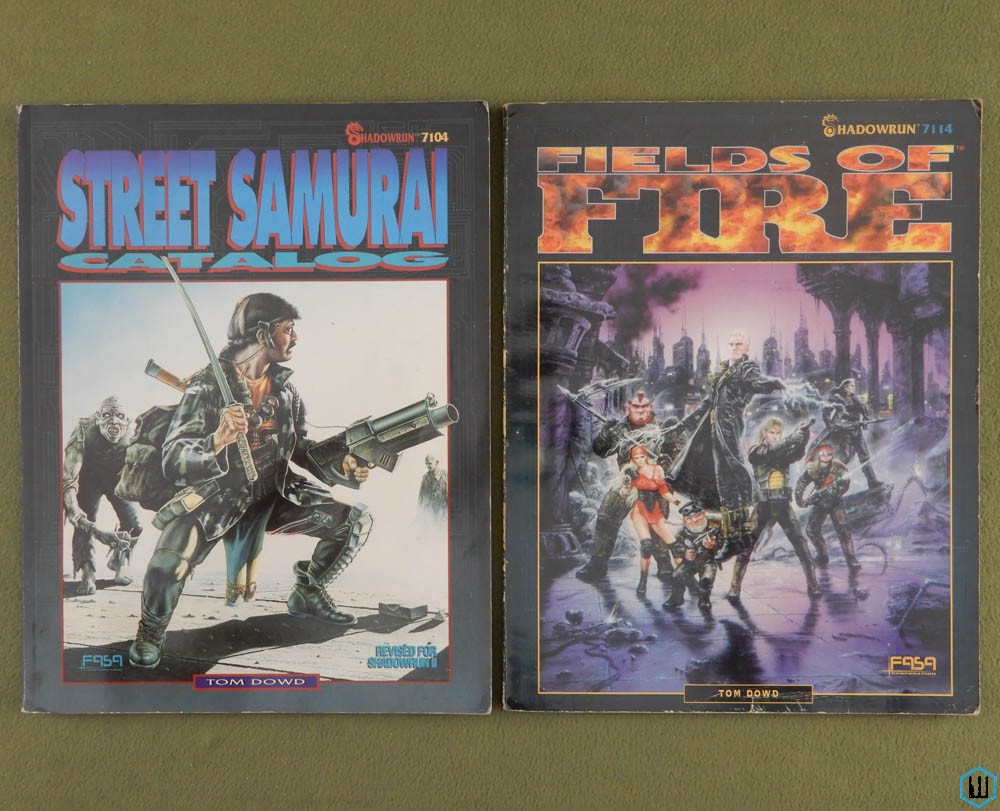 Street Samurai Catalog + Fields of Fire (SHADOWRUN RPG)