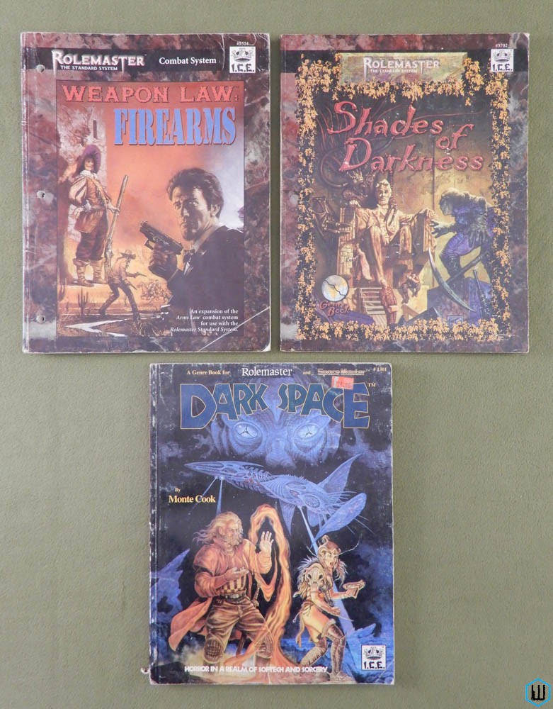 ROLEMASTER: Weapon Law Firearms, Shades Darkness, Dark Space - PLAY SET